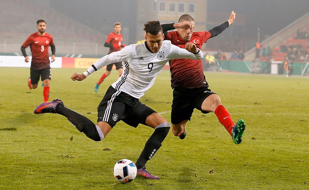 Notizie mercato Juve: Demiral prenotato per il futuro.