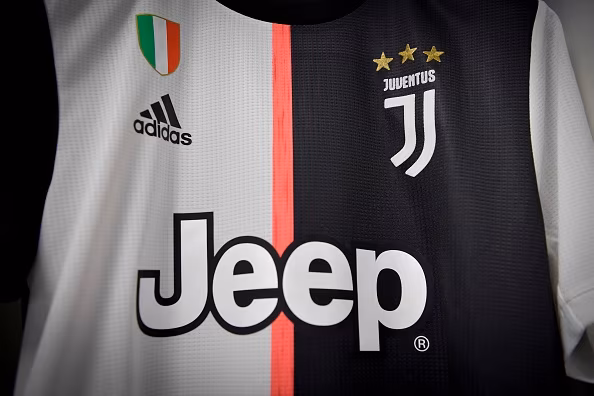 La nuova maglia della Juventus