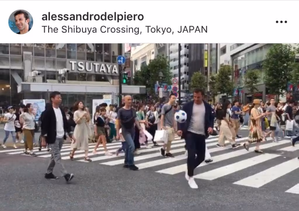 Del Piero palleggia a Tokyo
