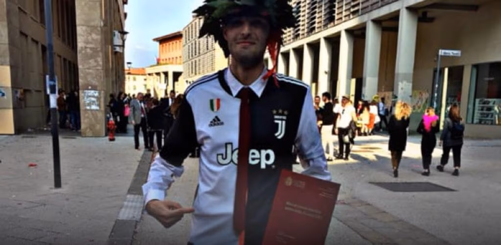 Tifoso laurea Ronaldo