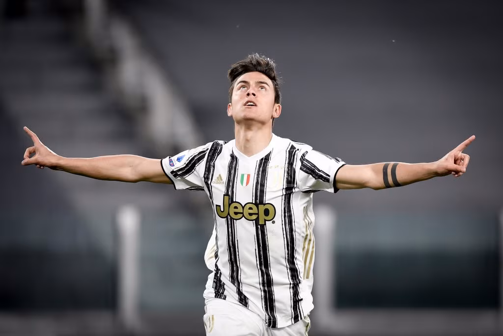 Dybala dopo il gol al Napoli