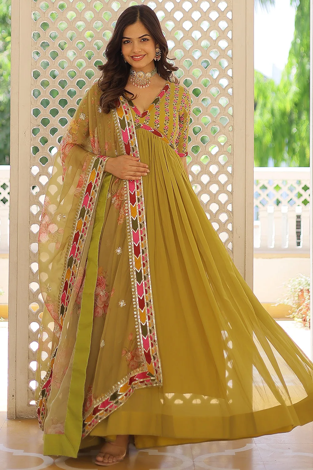 alia dress design Alia Bhatt Dresses