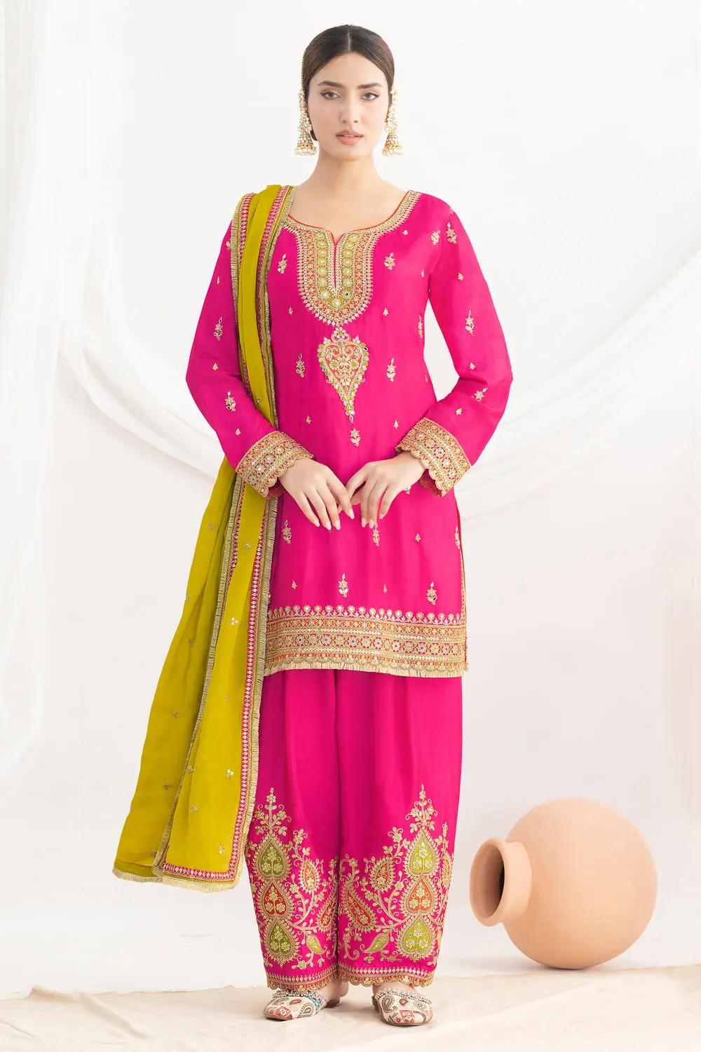 Four side zari lace chinon dupatta with embroidered traditional pink salwar
