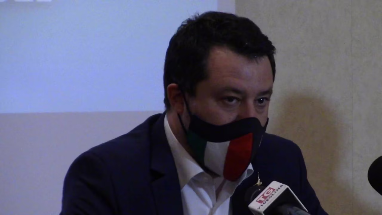 Covid, Salvini "Arcuri ha fallito"