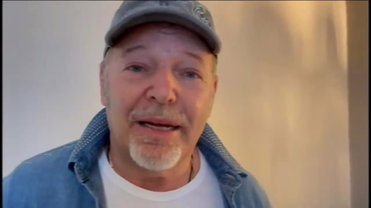 Vasco Rossi ai detenuti "Tenete duro"