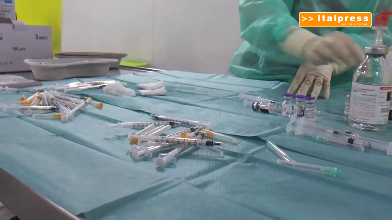 Covid, in Europa un nuovo vaccino