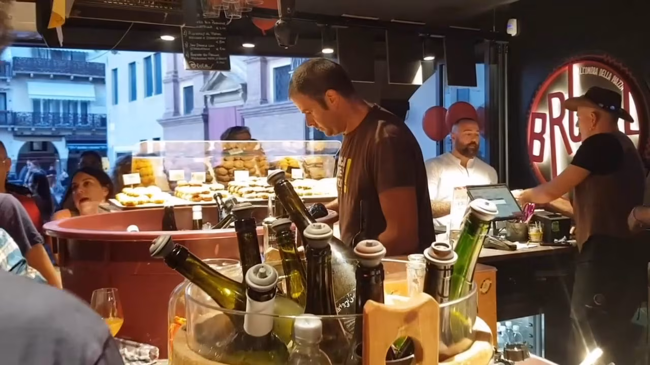 Ristorazione, a rischio 30 mila imprese