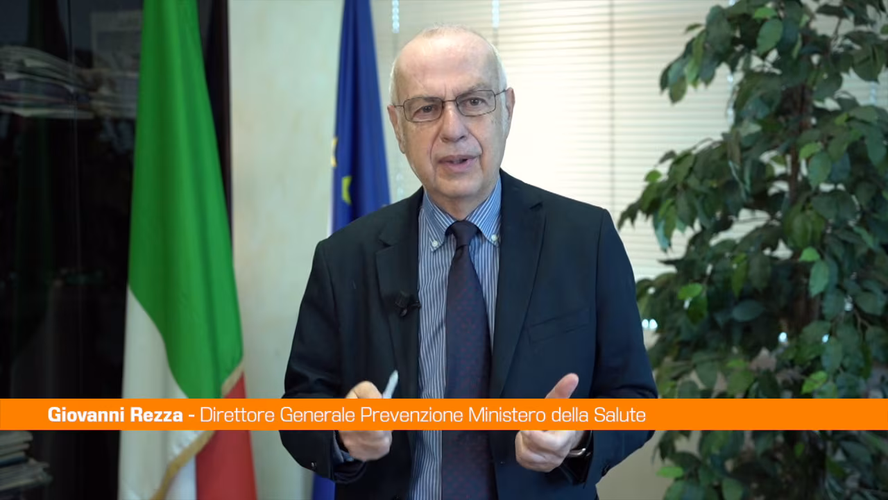 Covid, Rezza "Incidenza in lieve calo"