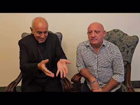 INCONTRO CULTURALE SUL LIBRO ” IL MIO NOME È AMORE ” TRA MONS ANTONIO STAGLIANO E NICOLÒ MANNINO