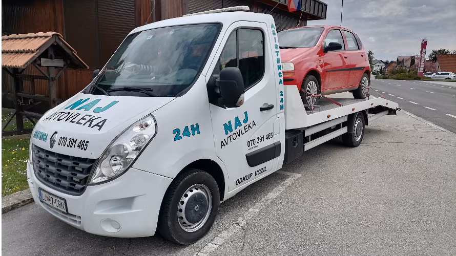 NAJ AVTOVLEKA Sara Šijanec s.p.