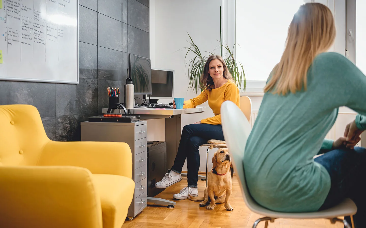 Pisarnisko pohistvo1