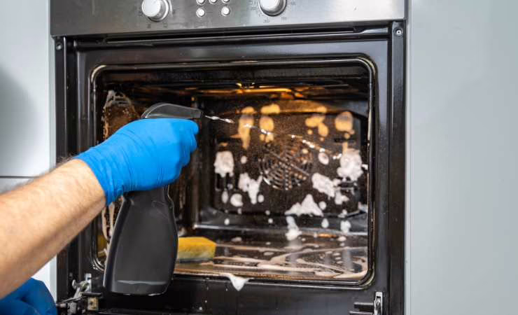 Forno pulito