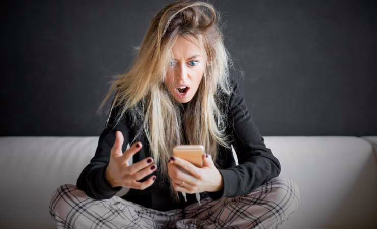 Smartphone pericolo vacanza