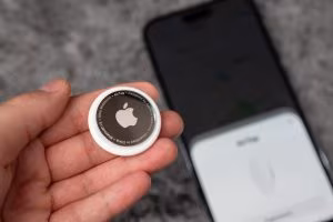 Airtag smart tag