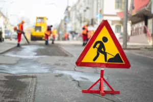 strada-segnaletica-incidente