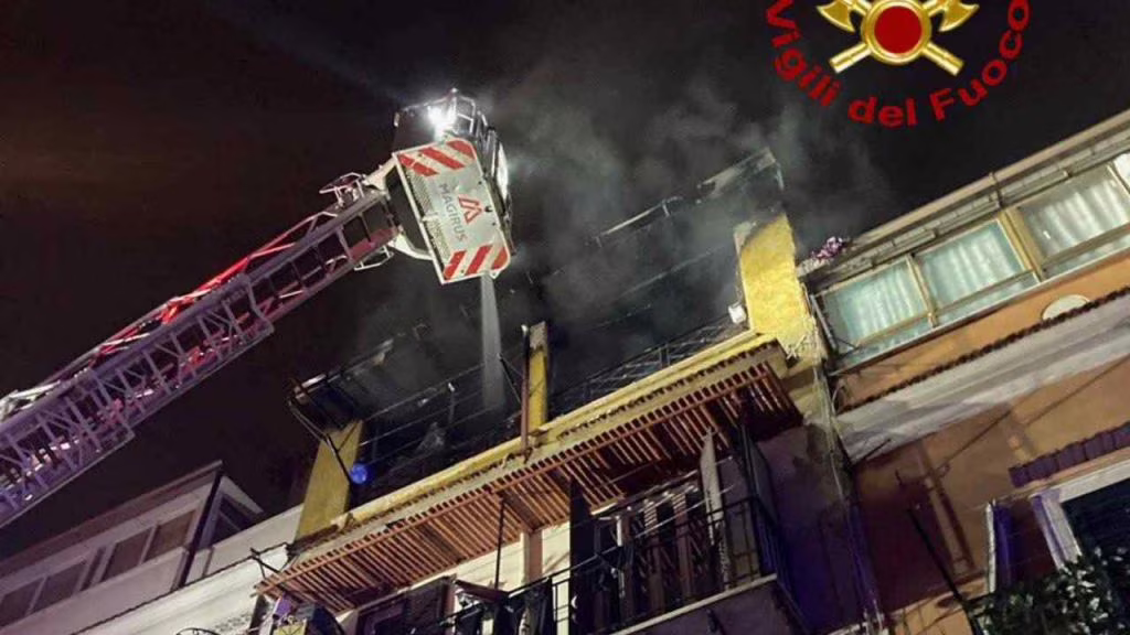 incendio via archimede palermo