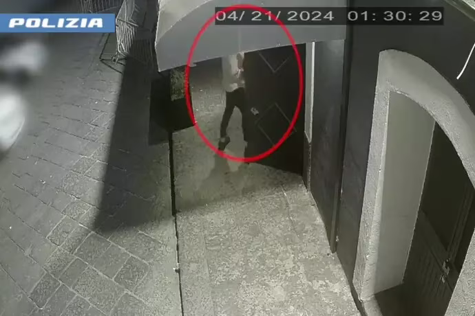catania violenza discoteca