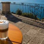 Crema caffè, con 2 ingredienti la fai più buona di quella del bar | È light e piace a tutti, pure alla vicina