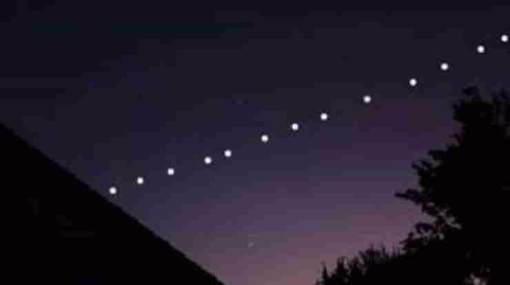 satelliti starlink - foto archivio teleone