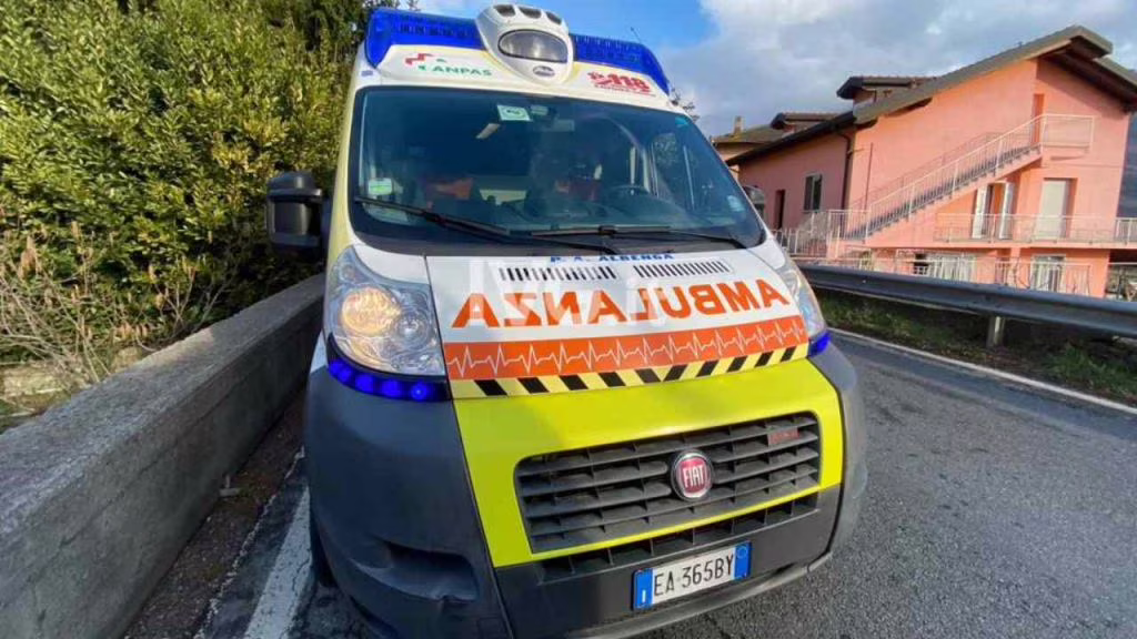 ambulanza soccorsi incidente