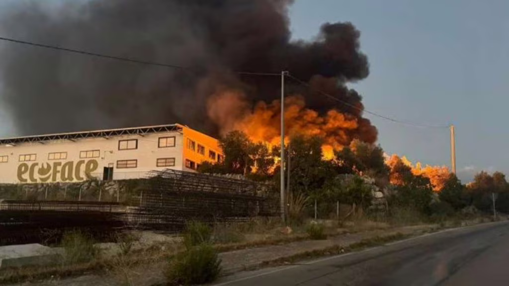 ravanusa incendio
