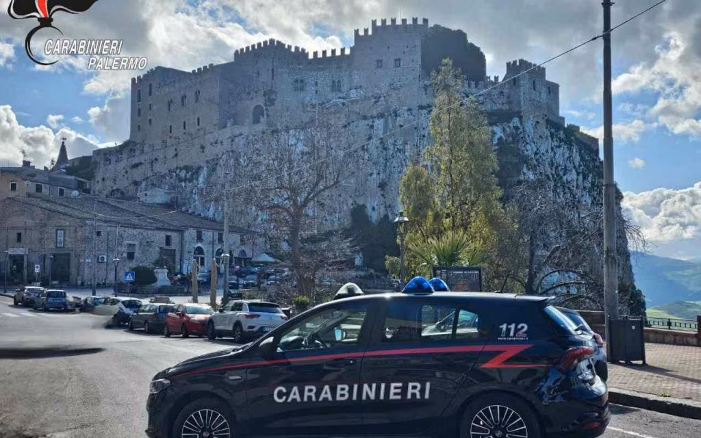 caccamo carabinieri