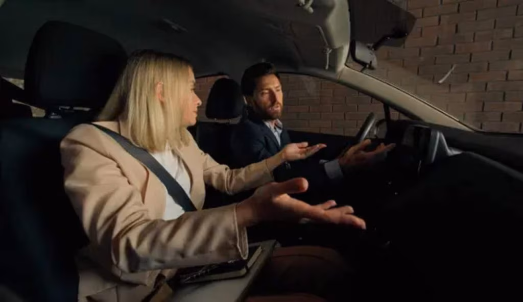 Auto usate: non ci fregheranno mai più sul contachilometri | L’Ue schiaccia i furbetti