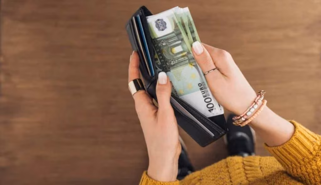 350€ in più al mese finché campi, il governo ha deciso: ti sistemi per la vita