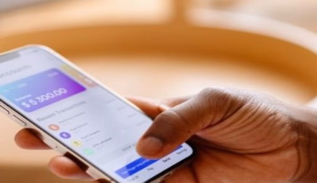 CANCELLATO Home Banking: niente più bonifici e pagamenti dai telefonini | Si riarpono le porte delle Banche