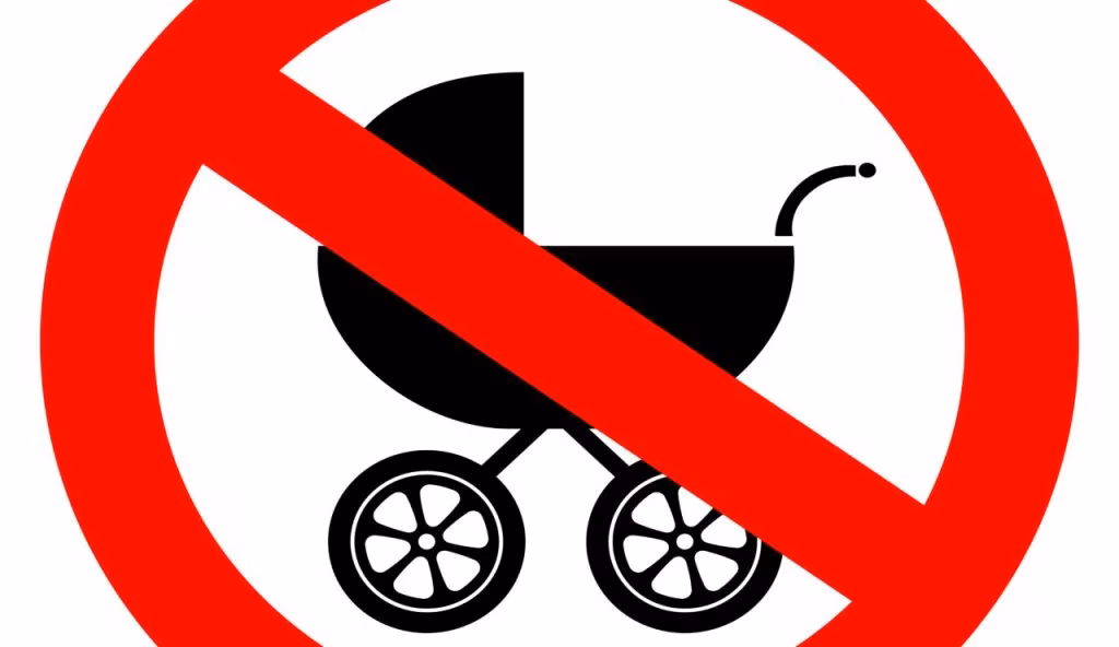 VIETATI I BAMBINI in questi Hotel, attenzione alle prenotazioni: sono anche in Italia