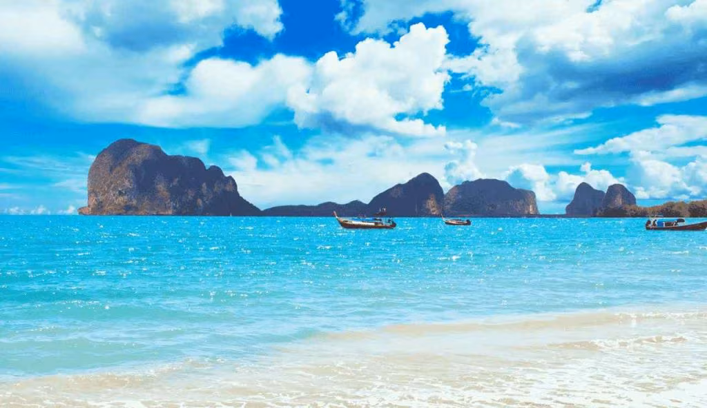 Le Antille sono vicinissime: la spiaggia da sogno e pure economica sta esaurendo i posti | La stanno prenotando tutti
