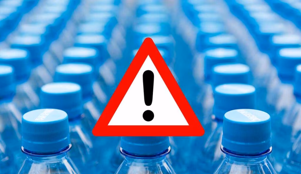 Allarme dei Governi: fare scorta di acqua e cibo | Cittadini preoccupati per il pericolo imminente