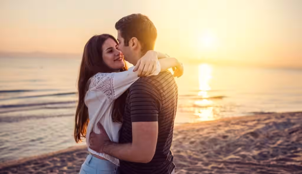 Frasi da dedicare a un amore nato in vacanza