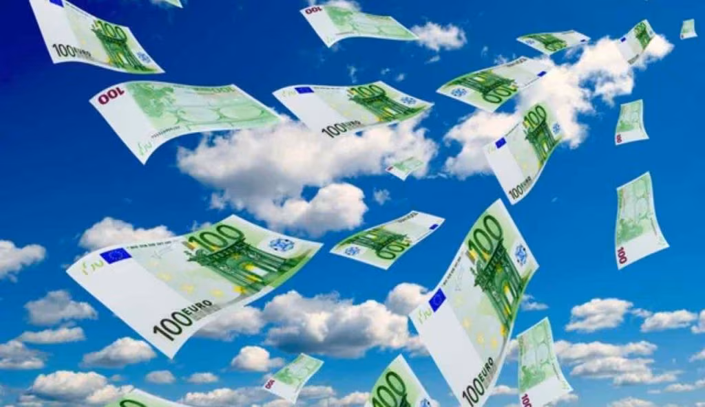 Si fa festa a OTTOBRE: ecco la lista degli italiani che devono controllare il proprio saldo | Arrivano oltre 100€ sul conto