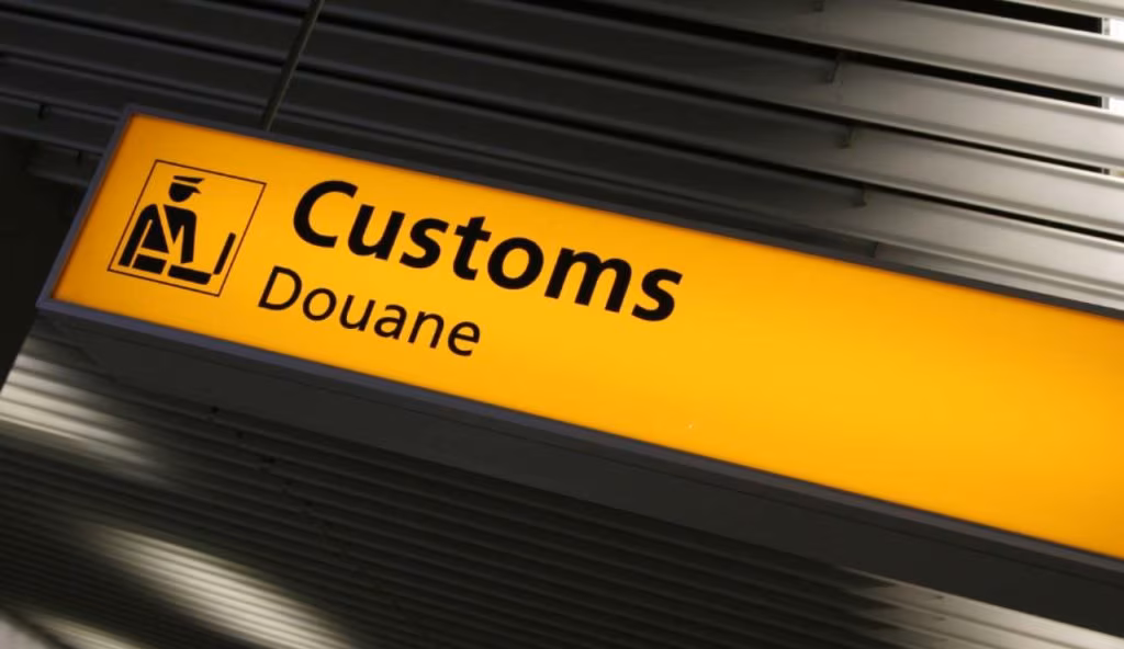 AUTORIZZAZIONE ELETTRONICA DEL VIAGGIO: in questo Paese non entrerai più senza questo documento | In pochi sanno di cosa si tratta