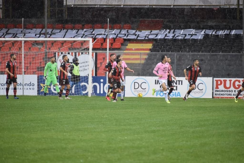 Foggia-Palermo 2-0