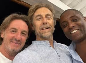 Signori, Seno e Roy