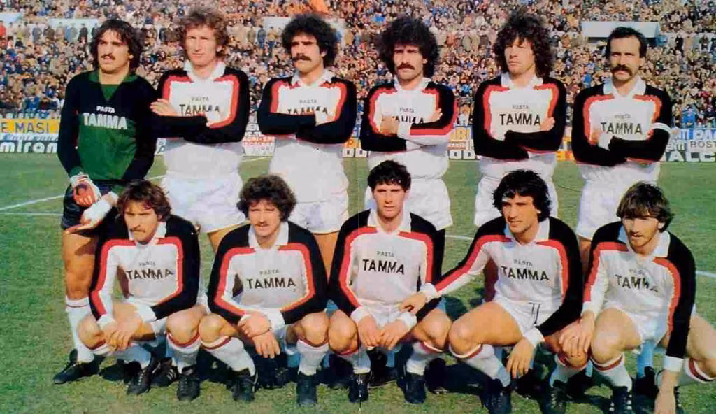 Illustrazione del Foggia Calcio 1981-1982 (Wikipedia sconosciuto) - lagoleada.it