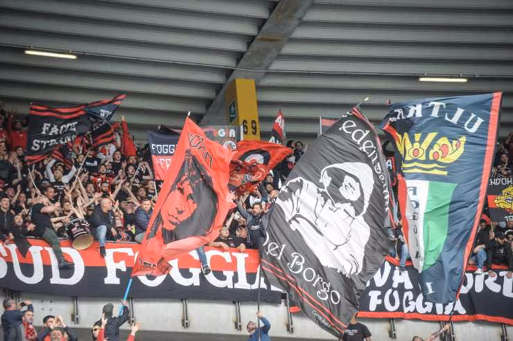 Illustrazione della Curva Sud di Foggia (LaPresse FOTO) - lagoleada.it