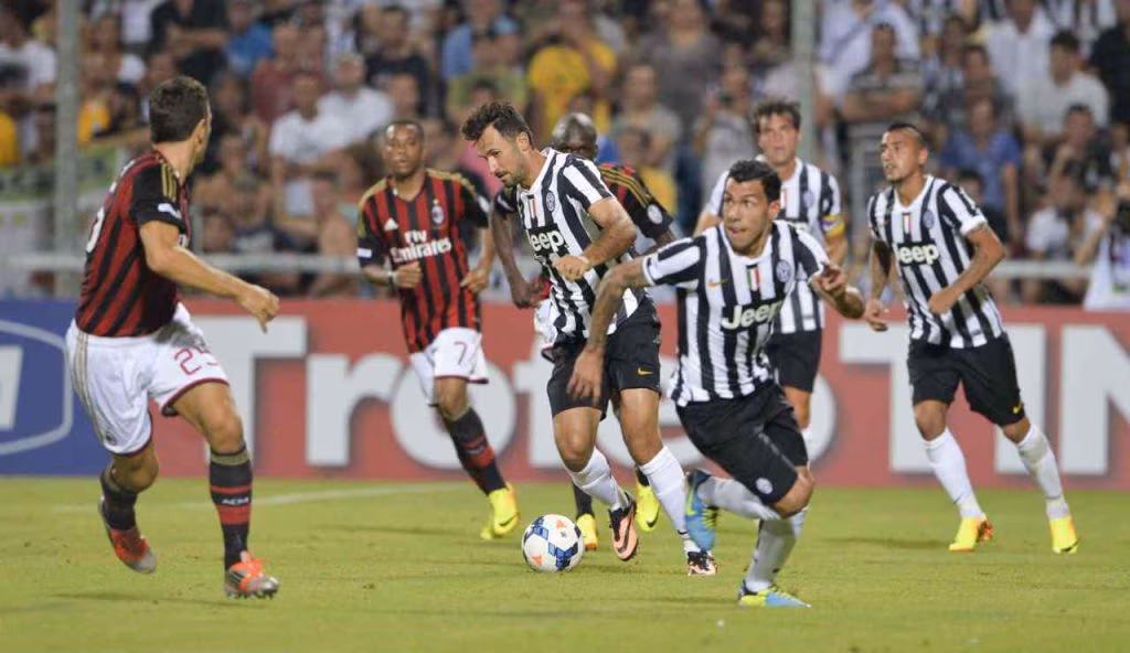 Illustrazione della Juve nel 2013 (LaPresse FOTO) - lagoleada.it