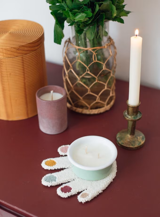 Gulyabani El Mum Altlığı