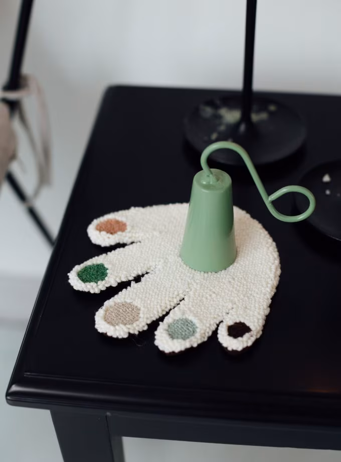 Gulyabani El Mum Altlığı