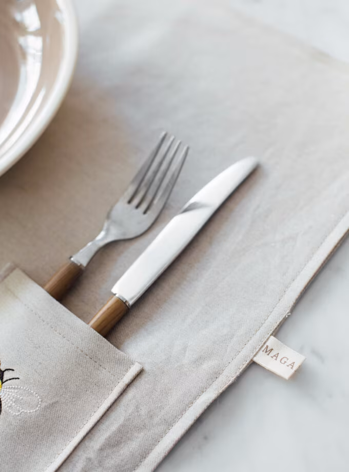 Queen Bee Amerikan Servis