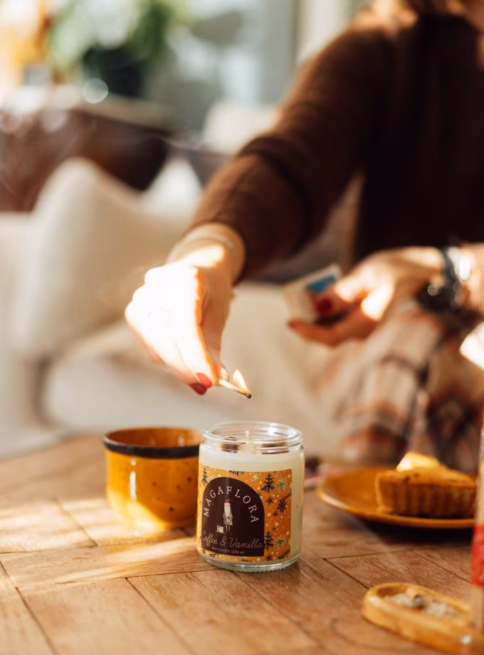 Yeni Yıl Coffee-Vanilla Soya Wax Mum