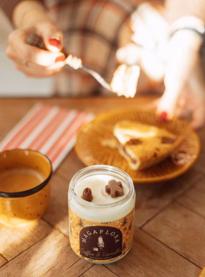 Yeni Yıl Coffee-Vanilla Soya Wax Mum