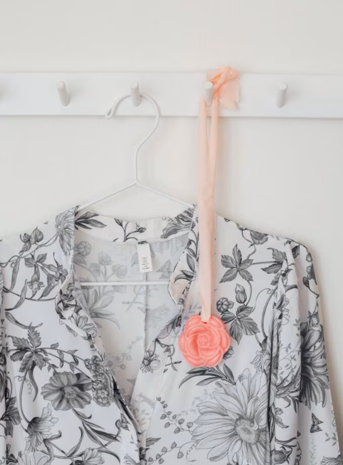 Balmumu Dolap Kokusu