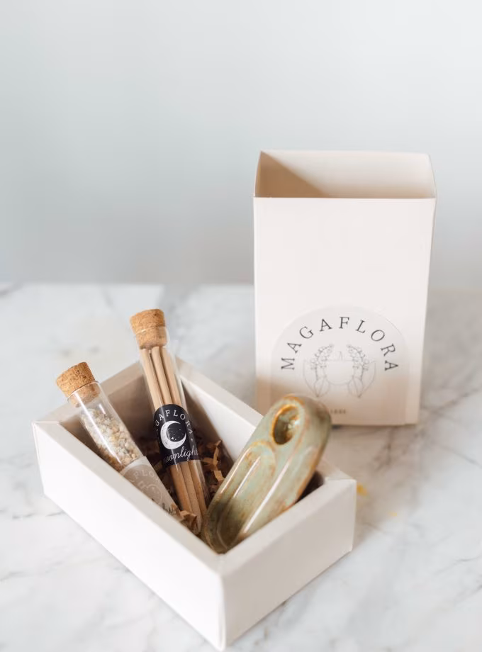 Moonlight Tüsü ve Seramik Tütsülük Hediye Kutusu