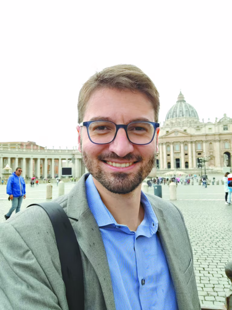 Filipe Domingues é jornalista, mestre e doutor em Ciências Sociais (Pontifícia Universidade Gregoriana de Roma) e colaborador do O SÃO PAULO em Roma