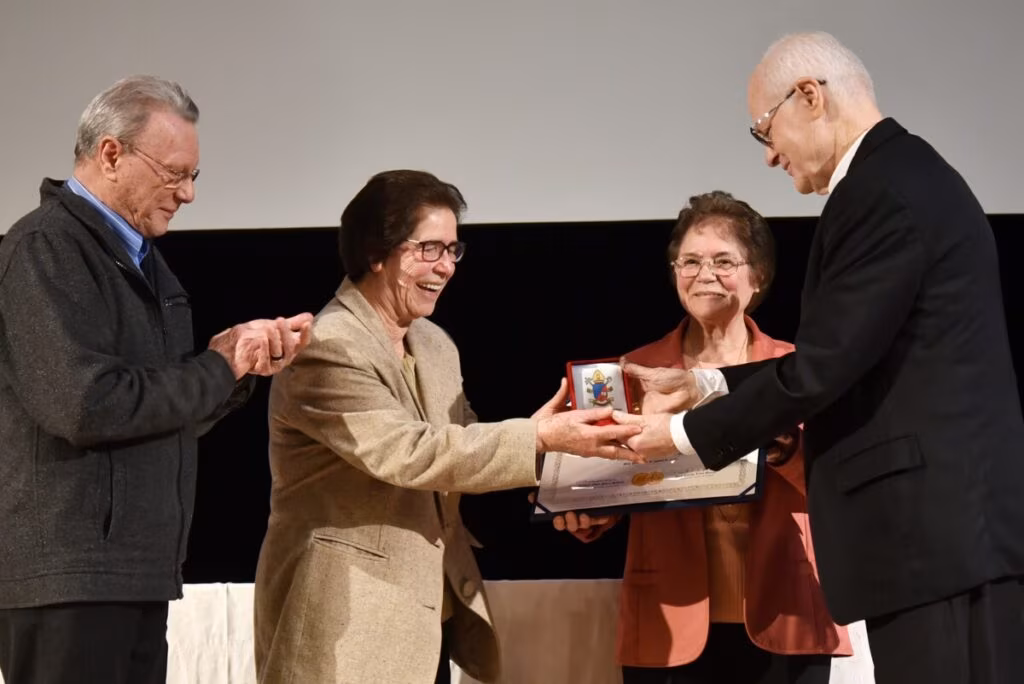 Medalha São Paulo Apóstolo valoriza o testemunho de pessoas e instituições por uma Igreja sinodal