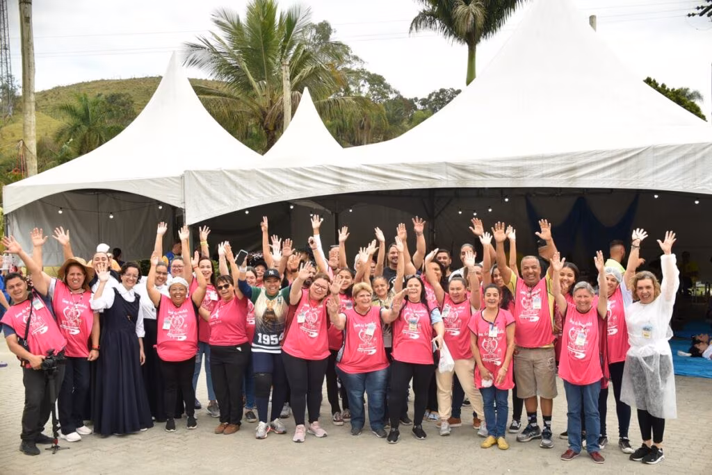 No caminho da fé, romeiros encontram ponto de apoio até a chegada a Aparecida - Jornal O São Paulo